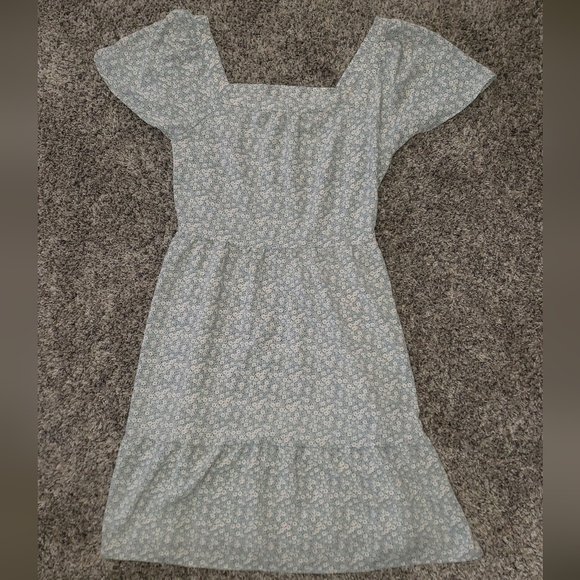 Monteau White and Blue Midi Sundress with Flutter Cap Sleeves - Picture 1 of 6